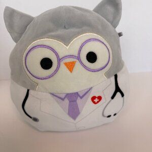 Squishmallow Doctor Owl-Doctor Owl Plush Stuffed Animal Gray White Medical Scrub